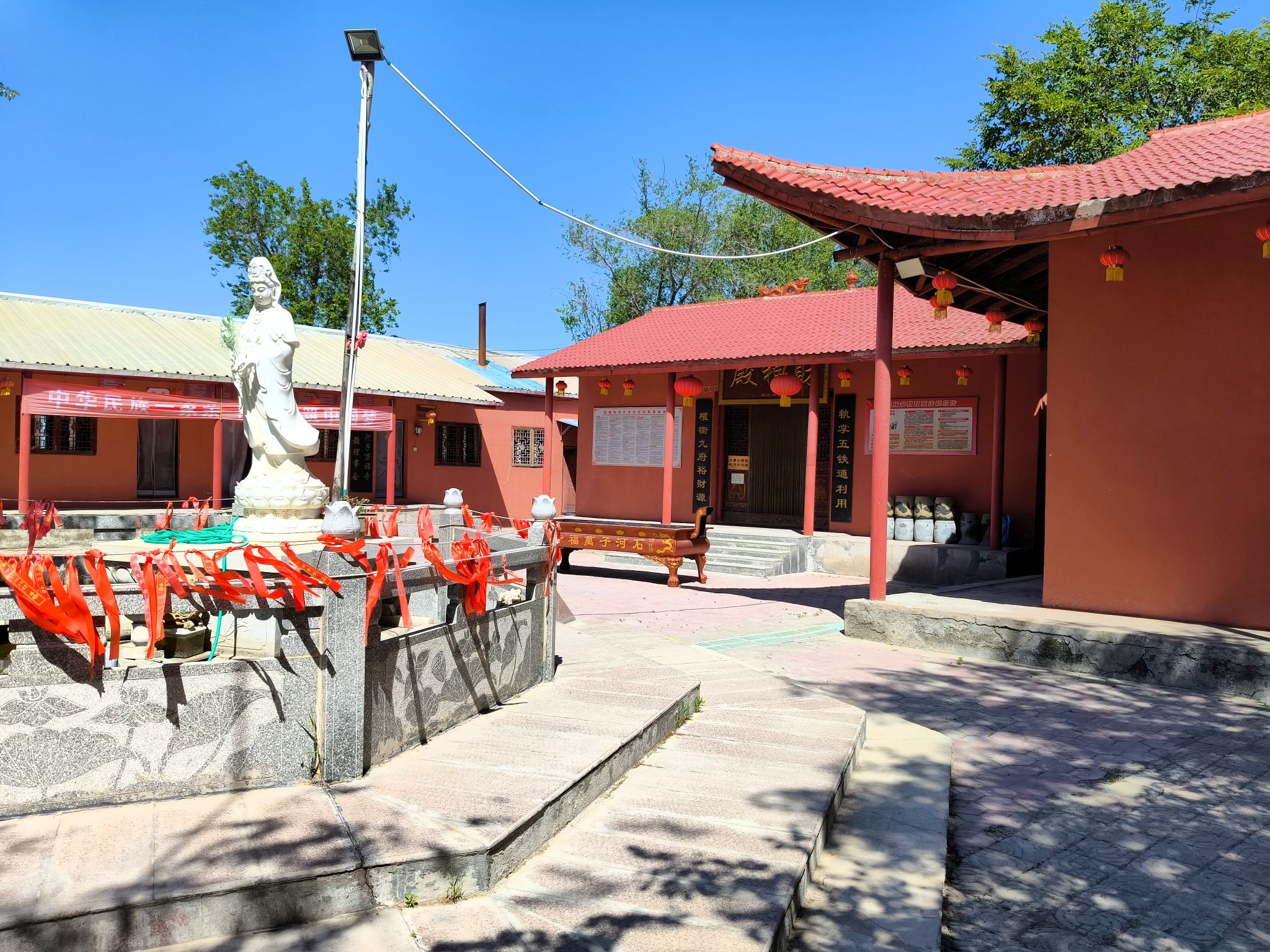 石河子市143团万福寺实景照片