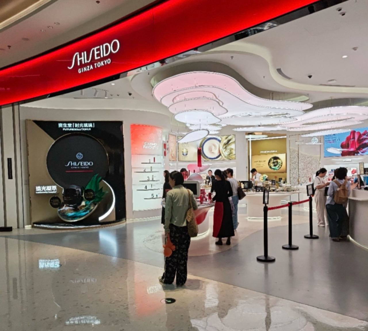 资生堂(cdf三亚国际免税城C区店)