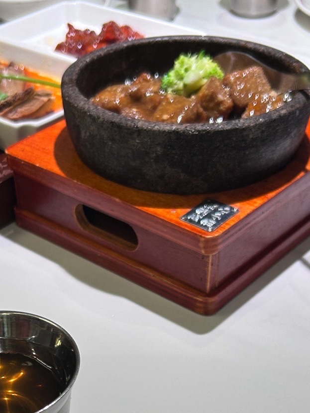 东就鸭饭店(国贸店)