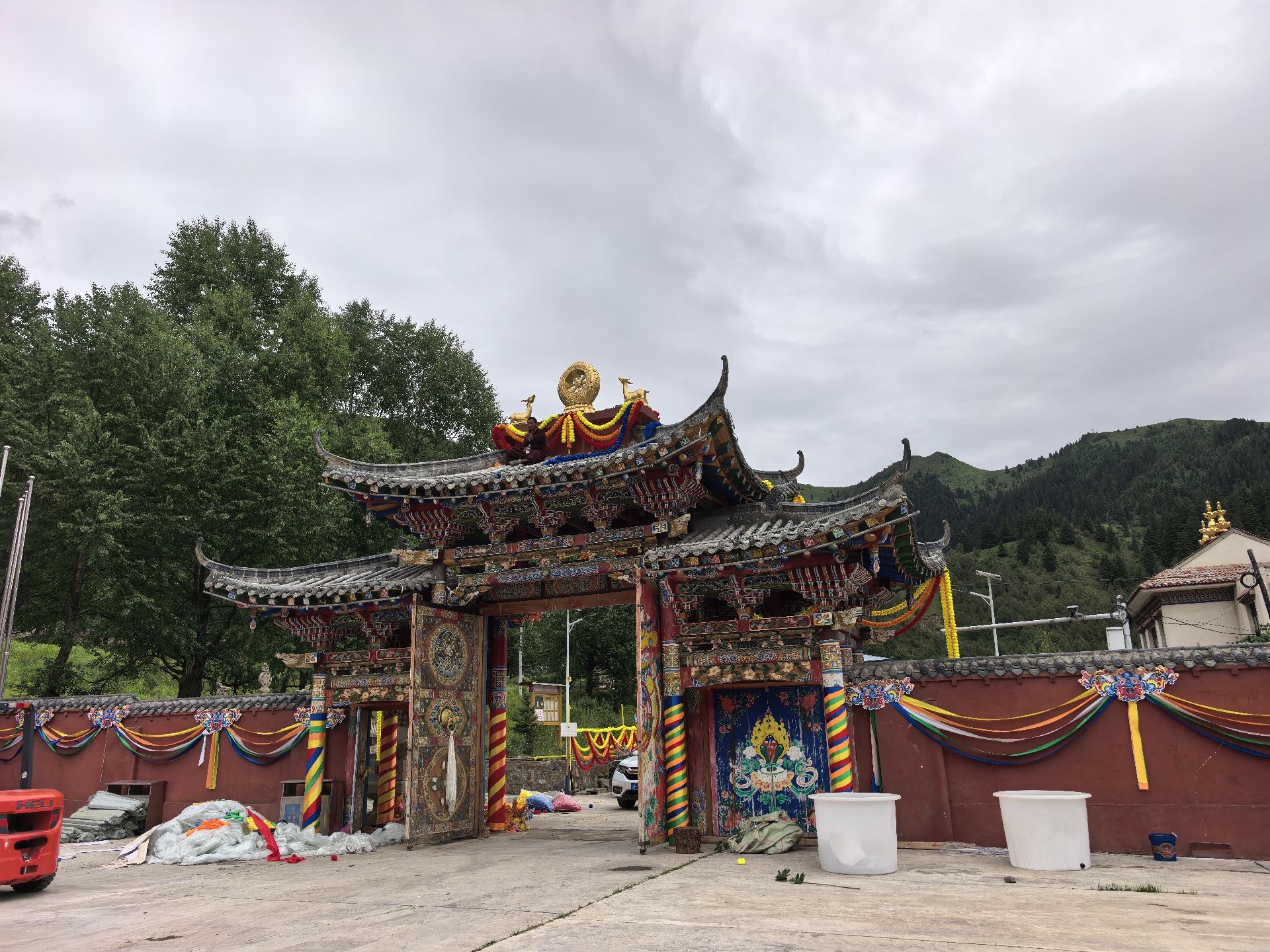 多智钦寺实景照片