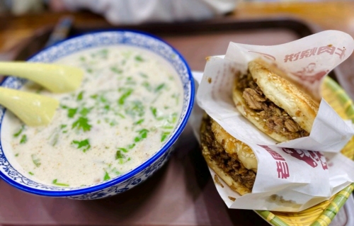 穆得老周家牛肉烧饼