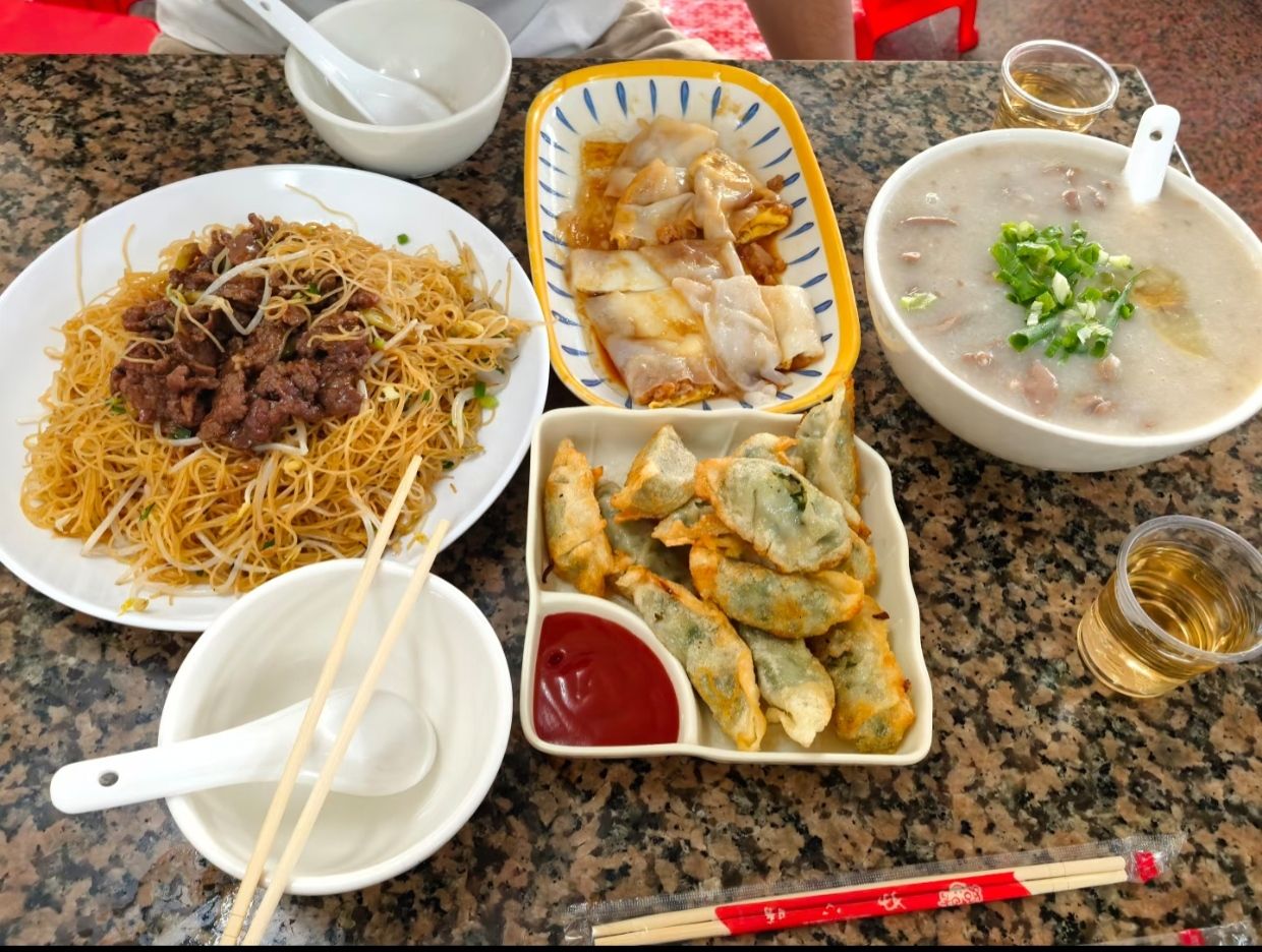 强记河口肠粉(上谭路店)
