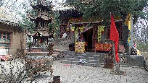 崆峒山国家地质公园-弥陀寺