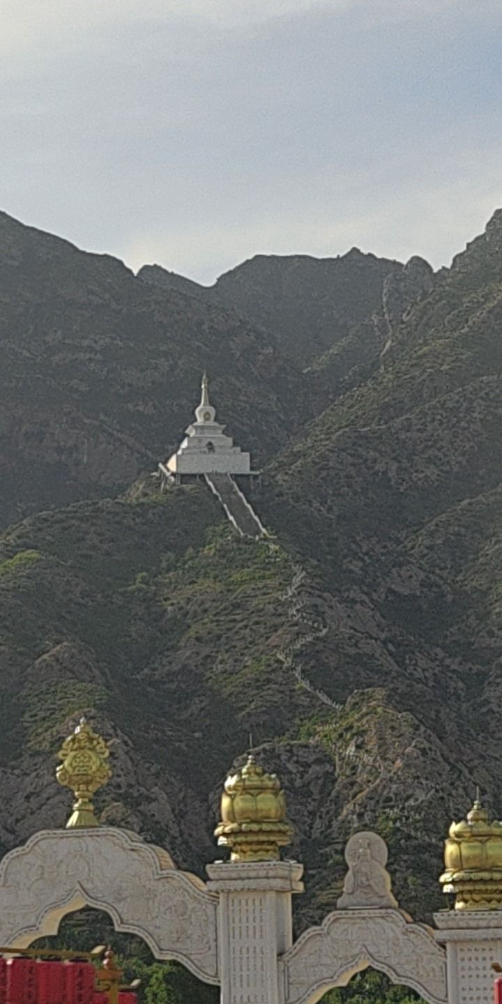 明安庙实景照片