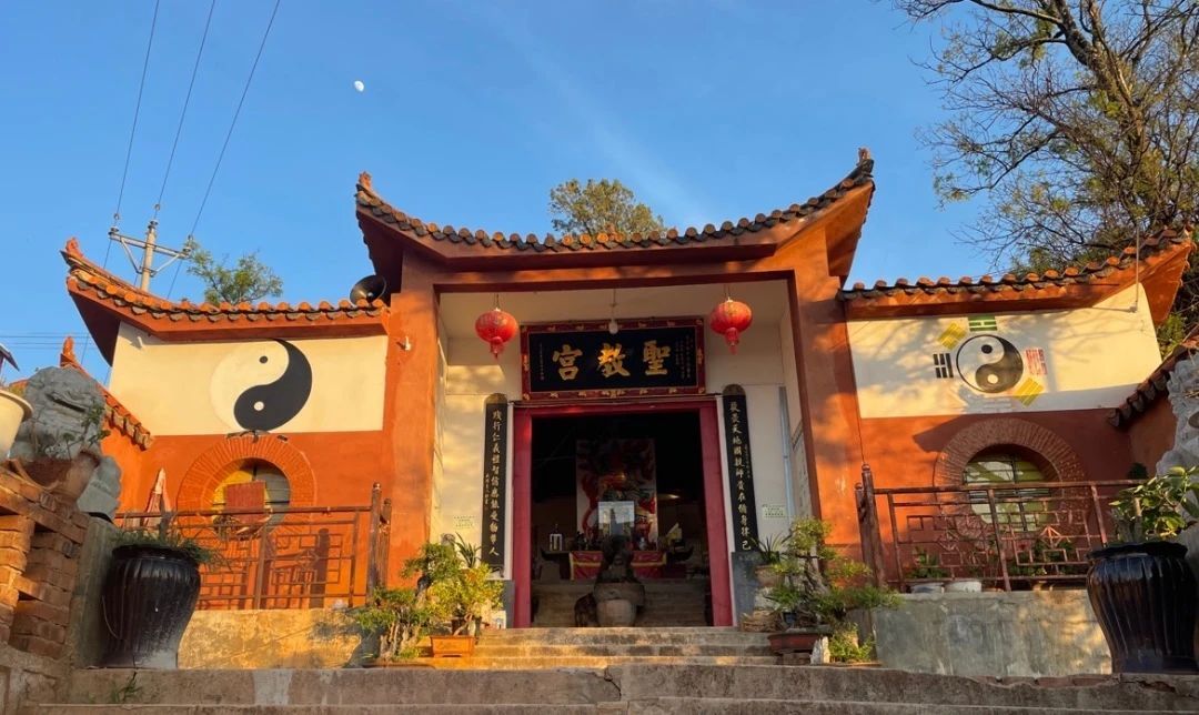 圣教宫实景照片