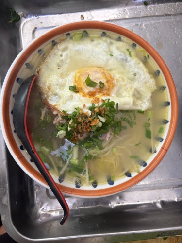 小梁家酸粉店