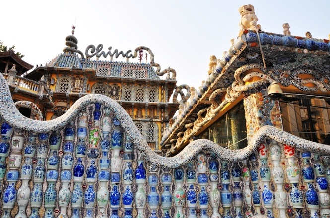 Porcelain House