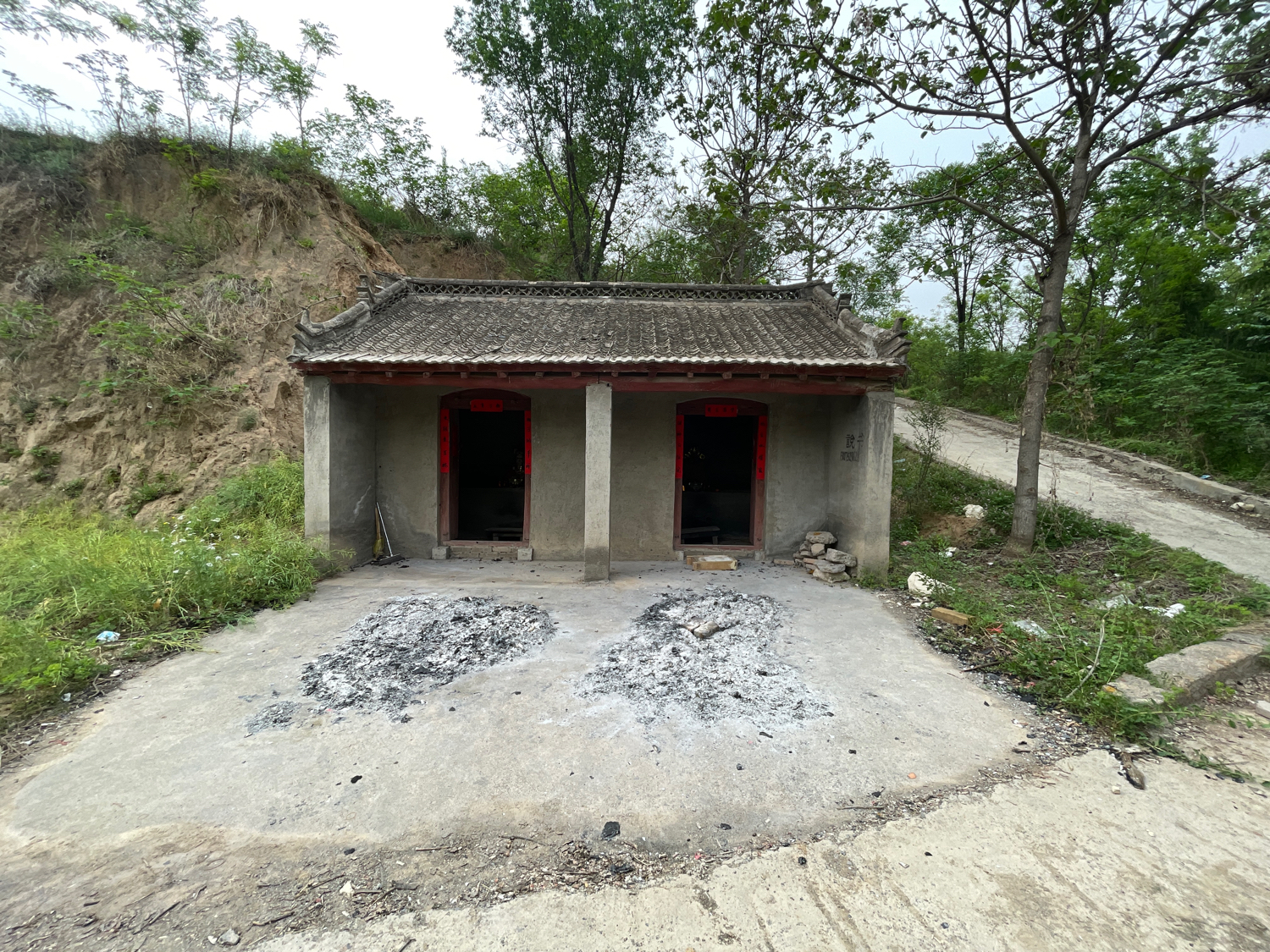 申富咀土地庙实景照片