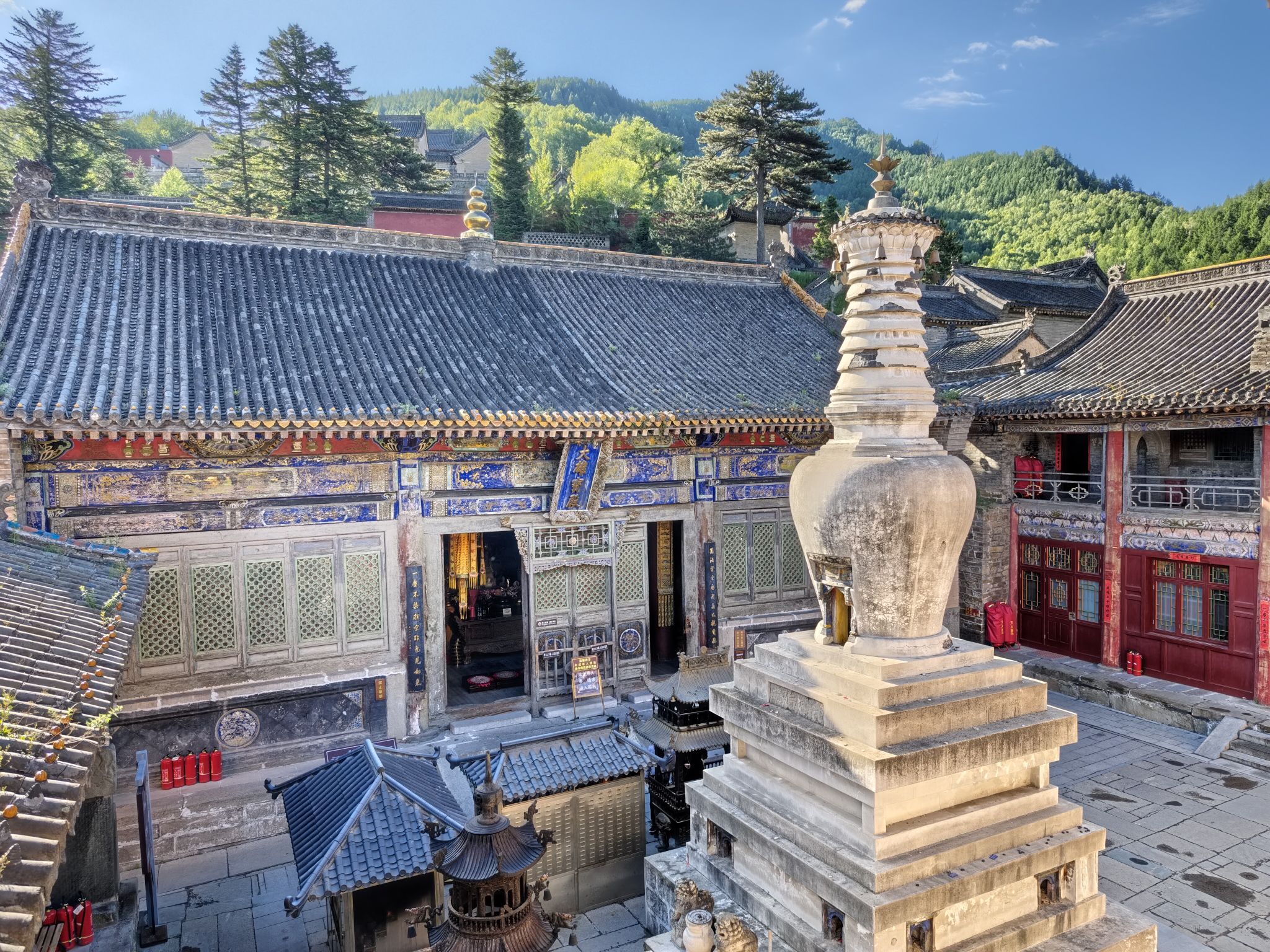 五台山风景名胜区-南山寺