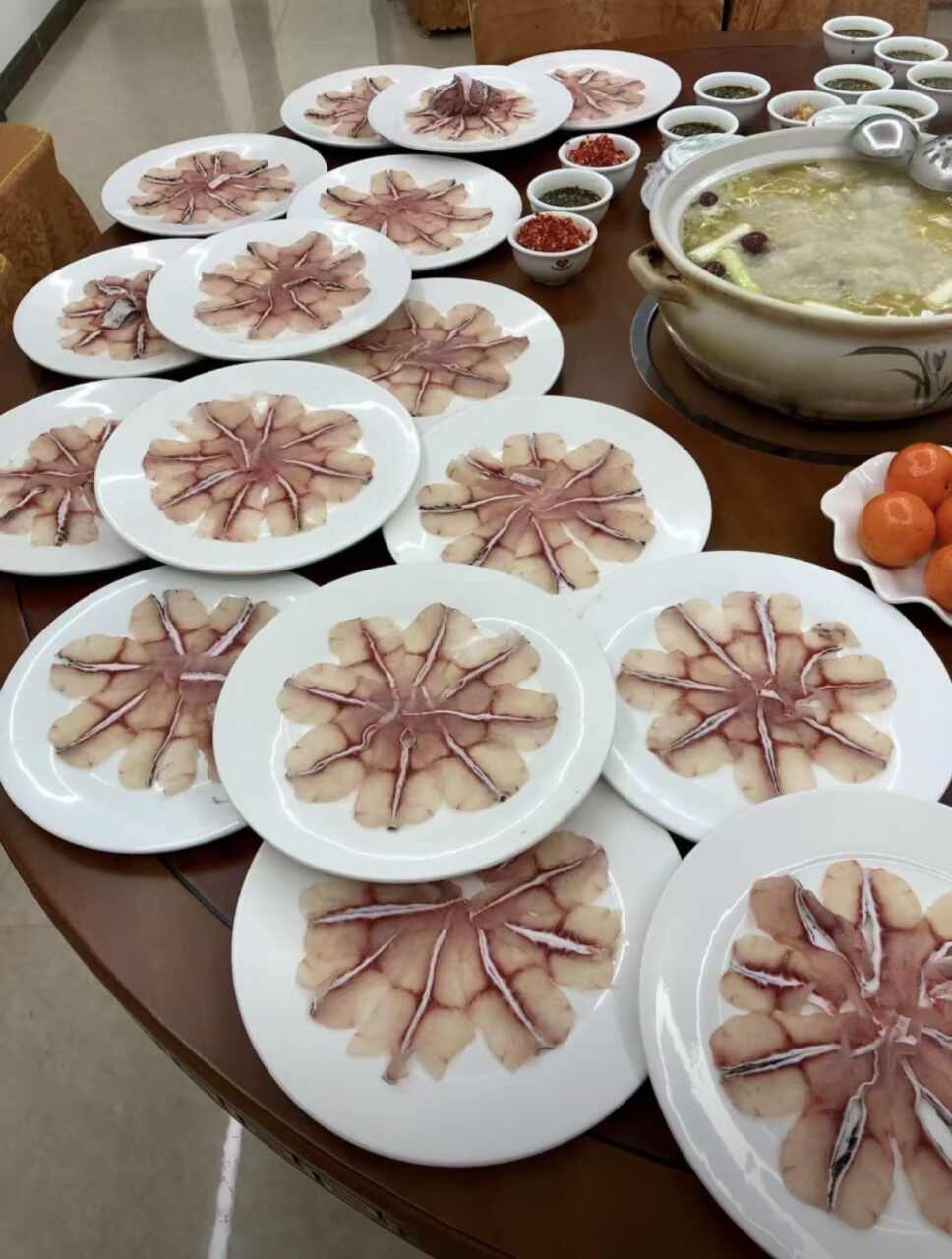 章斌帝鱼庄