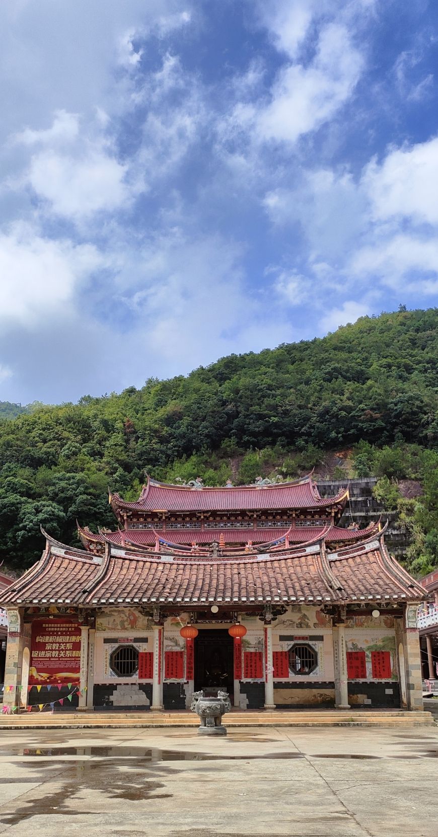 石梯建福寺实景照片