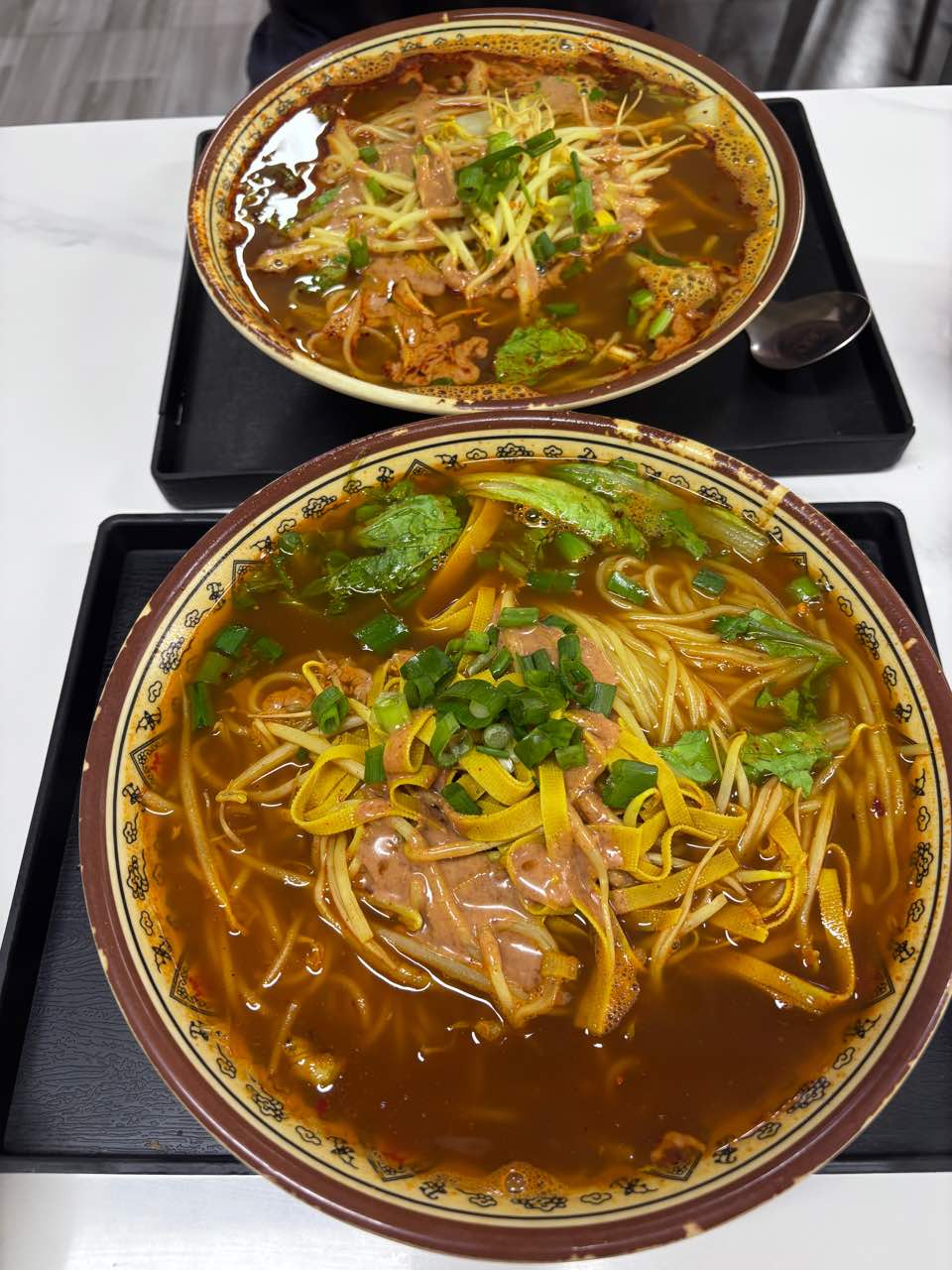 鸿鑫凉皮米线
