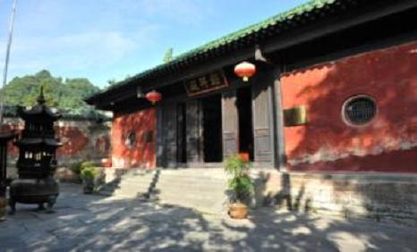 朝拜殿实景照片