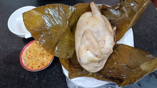 叶子盐焗鸡