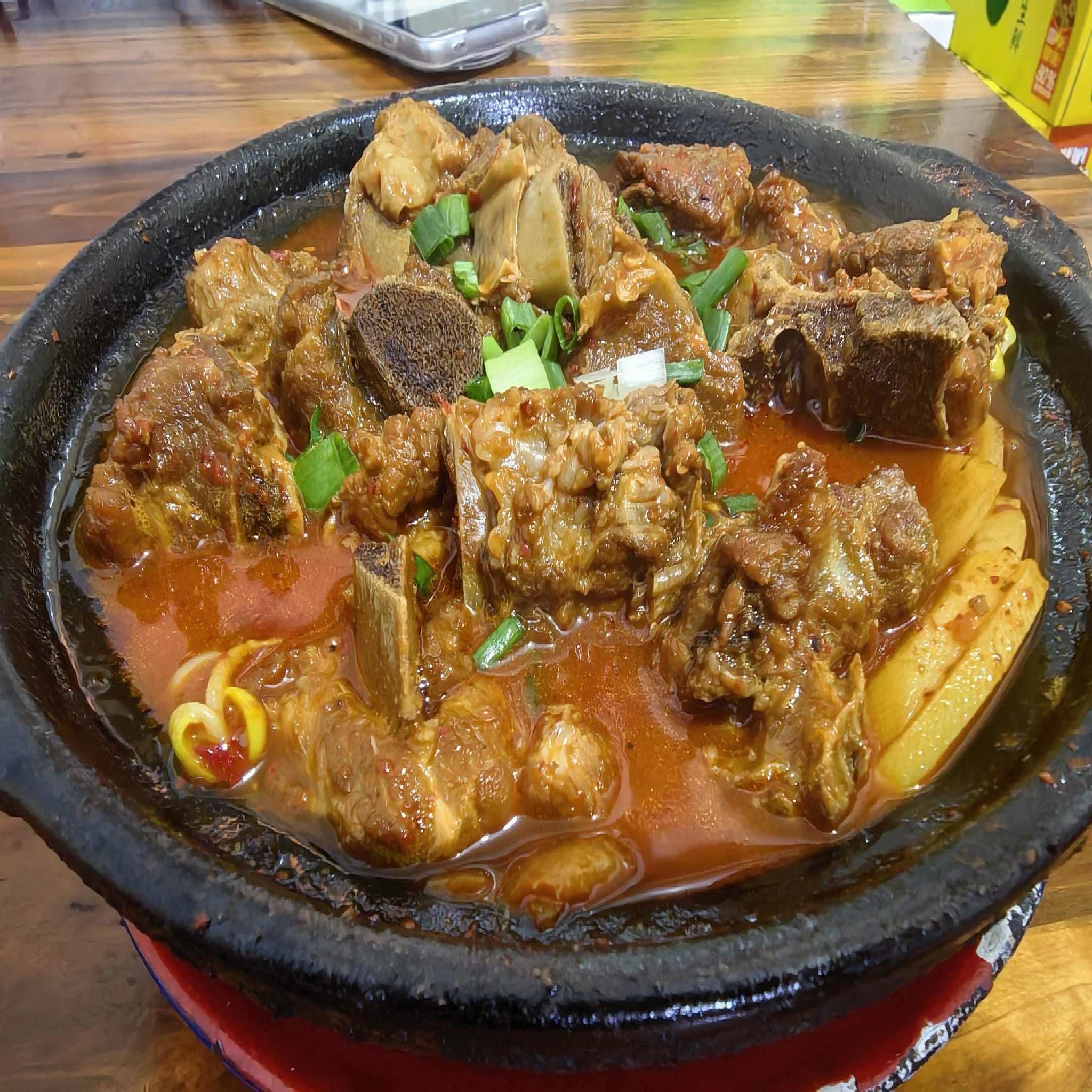兄妹老地方砂锅店