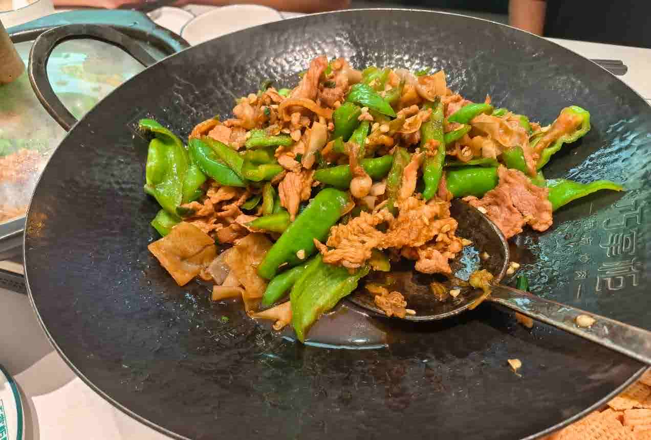 巧掌柜辣椒炒肉(郸城建业春天里店)
