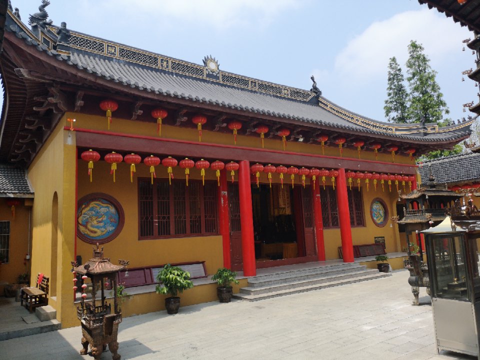 旌忠古寺实景照片