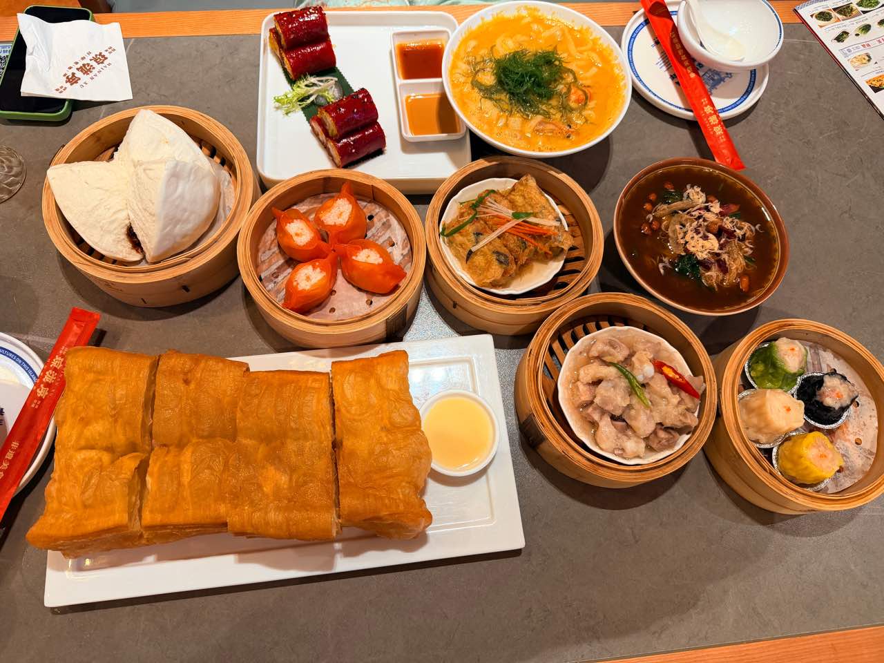 琼泷序百年老爸茶(大东海首店)