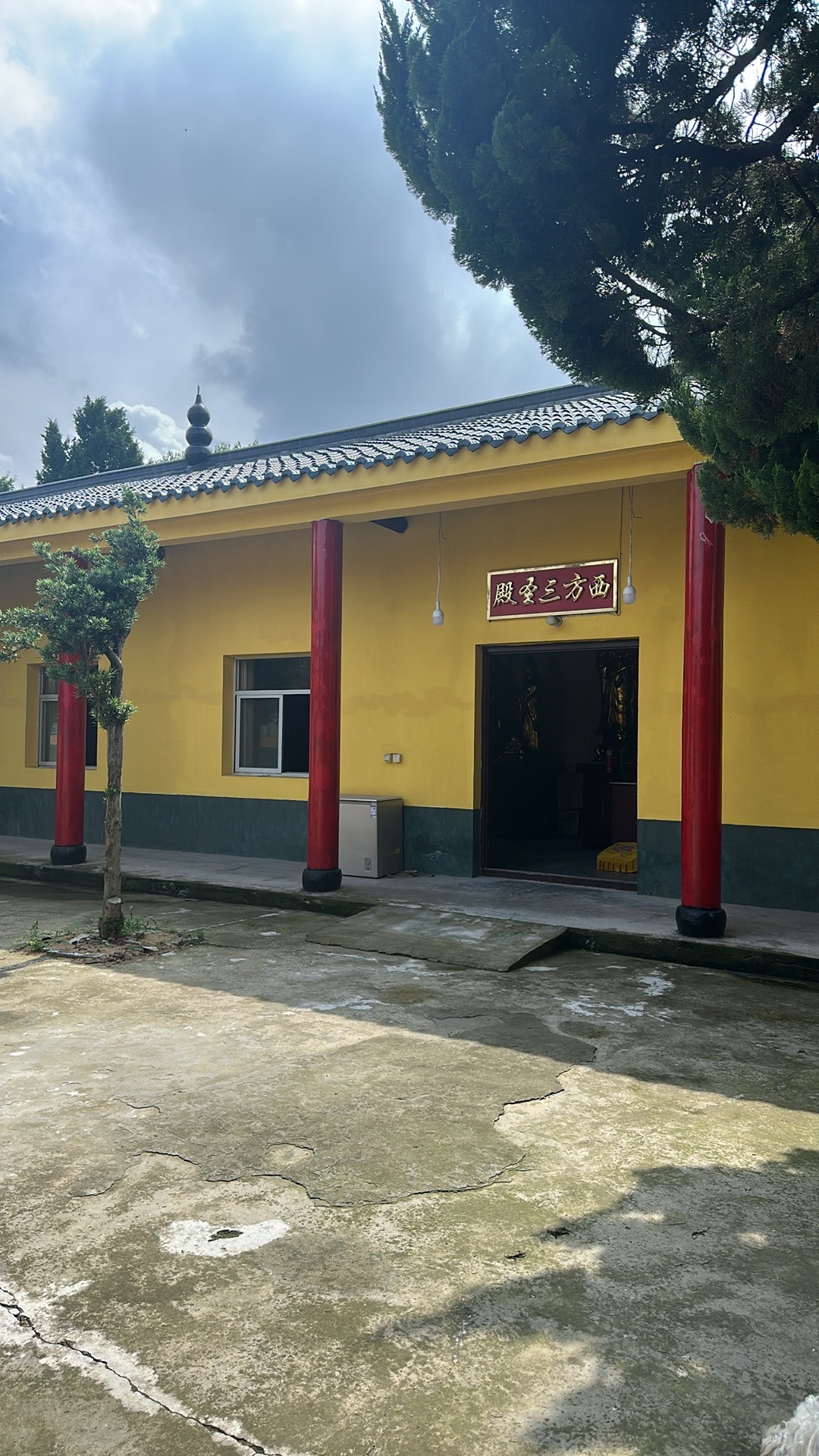 李庙古寺实景照片