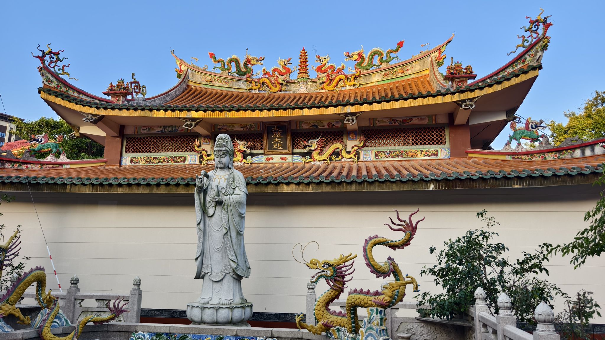 石狮双龙寺实景照片