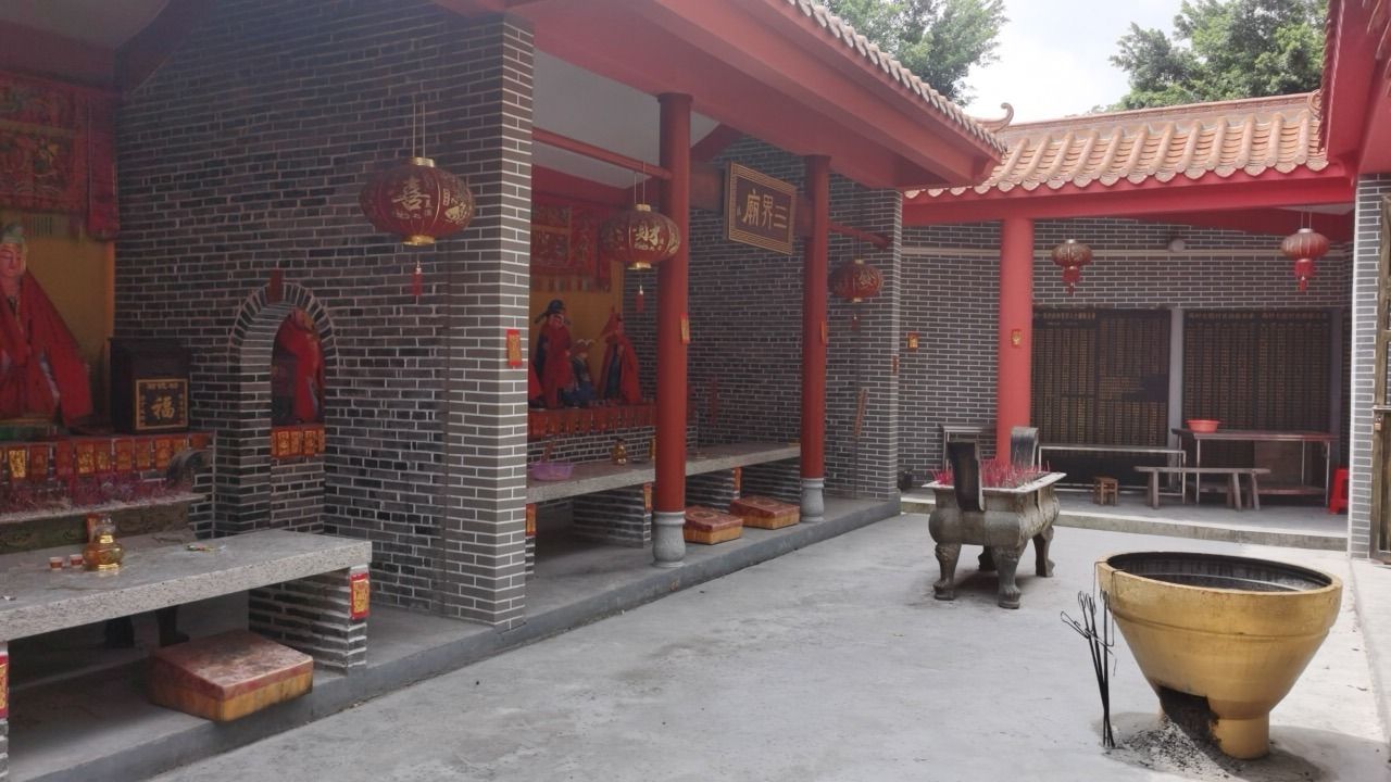 三界古庙堂实景照片