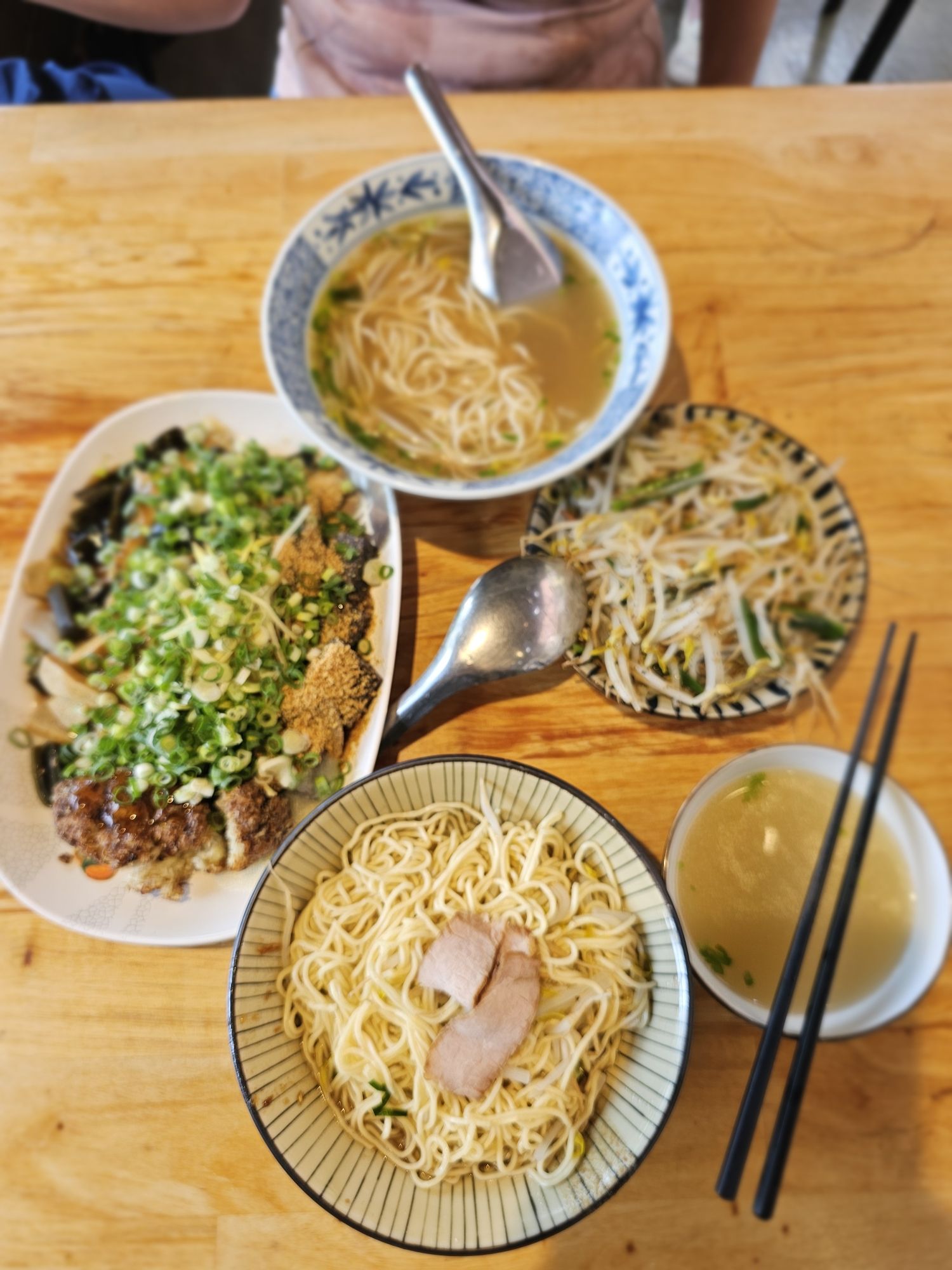 义成伯の面店
