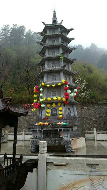 塔院寺实景照片