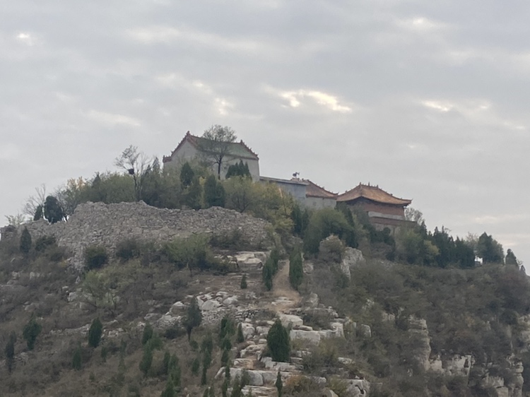 青牛山玉皇庙实景照片