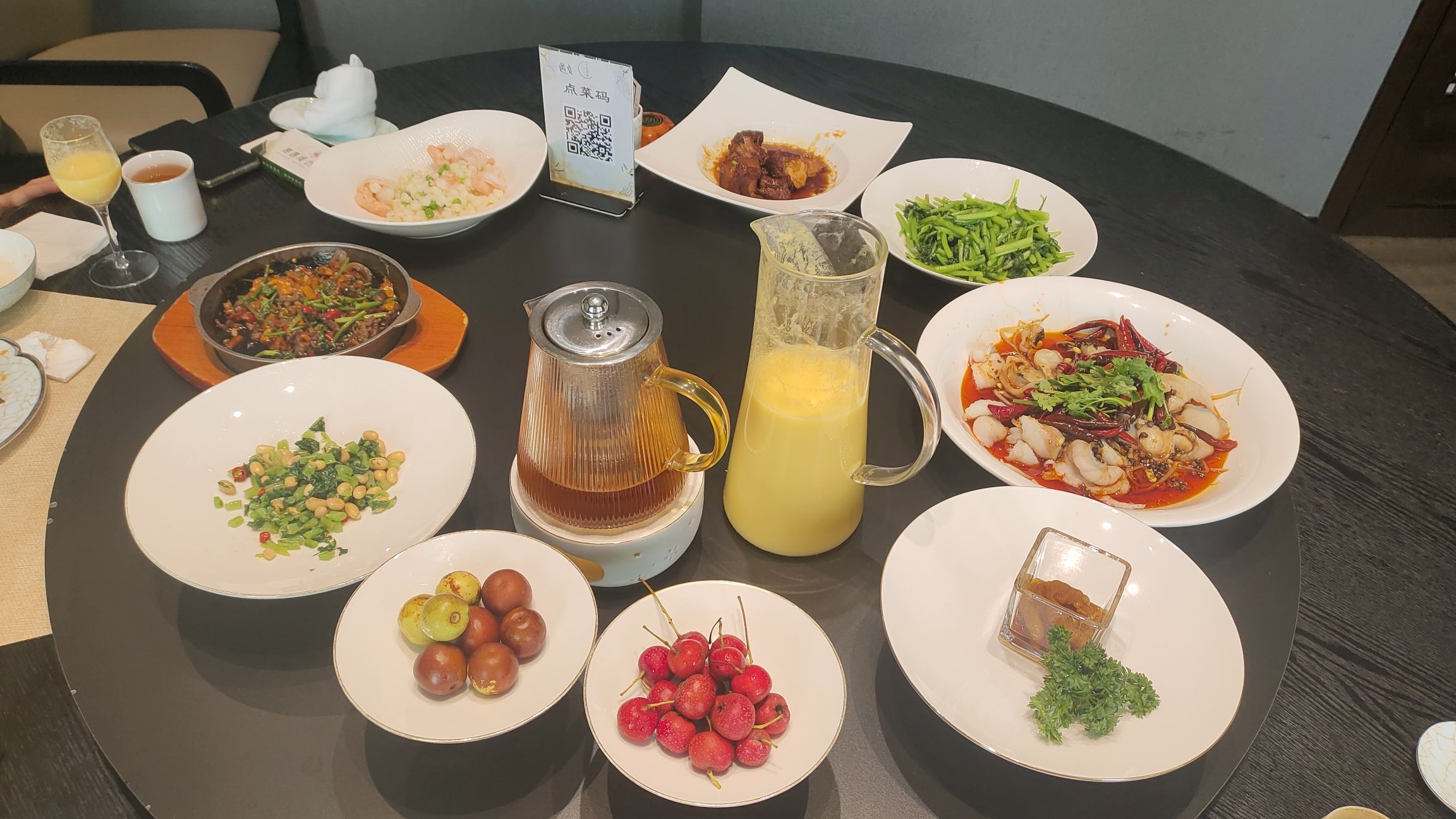宴遇鼎合中餐厅(卧龙街店)