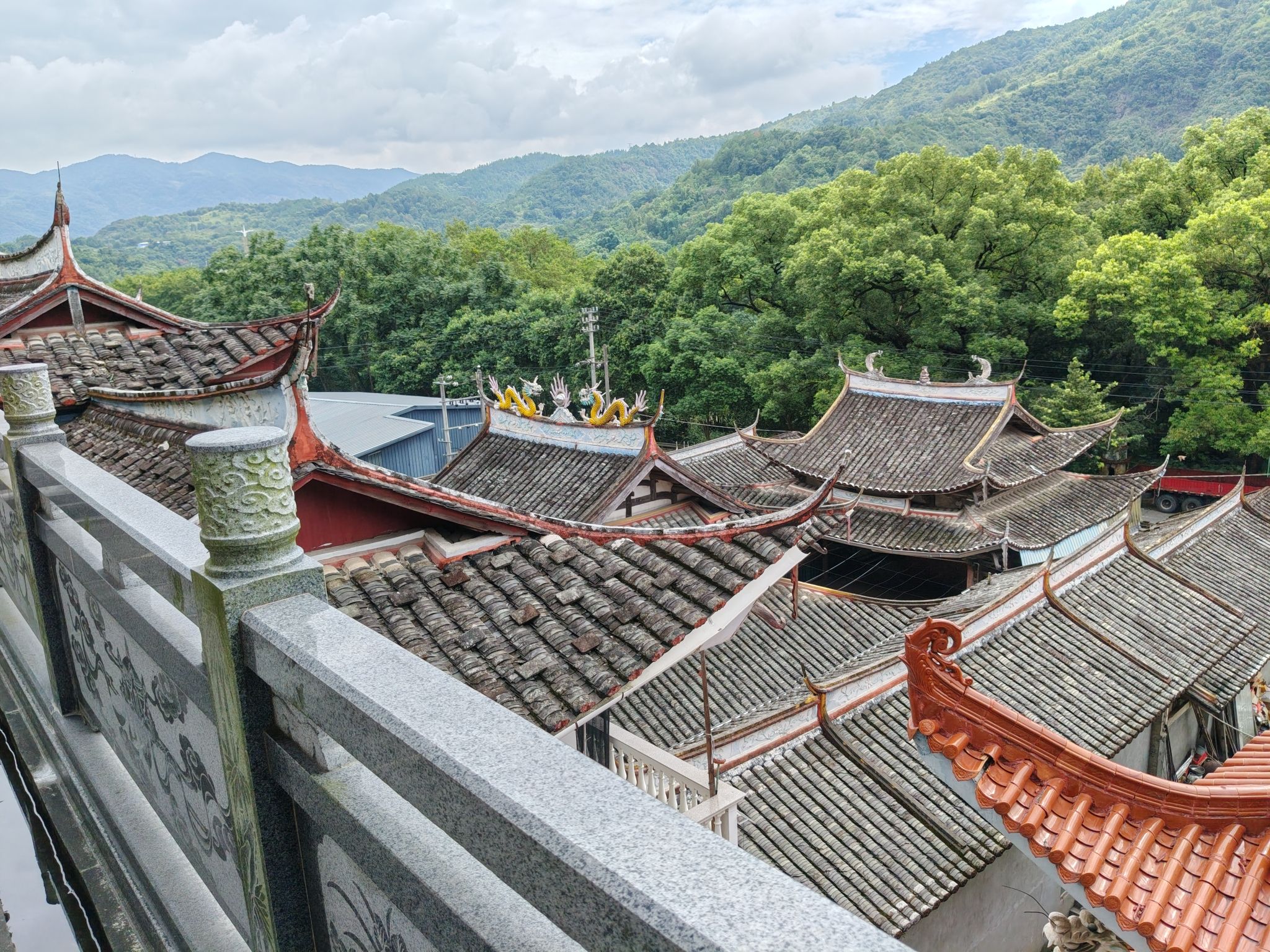 光明禅寺实景照片