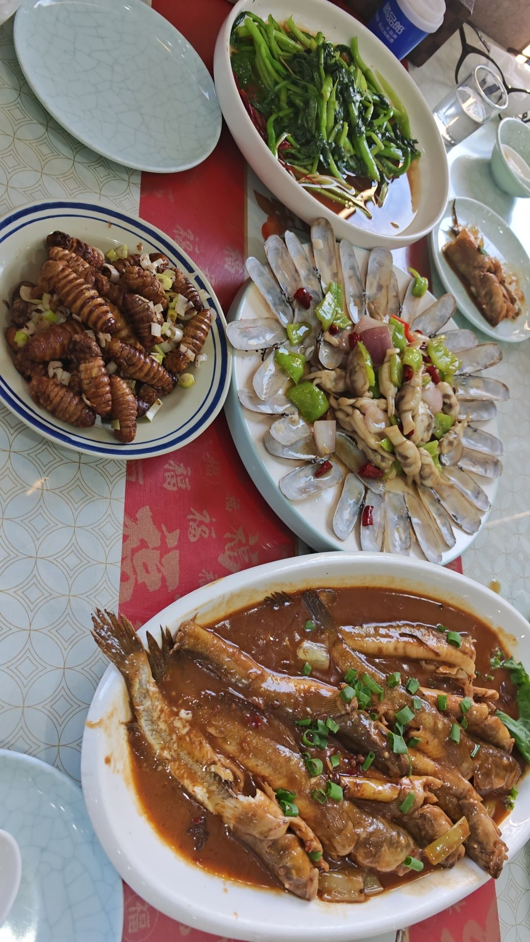 宏春酒楼(总店)