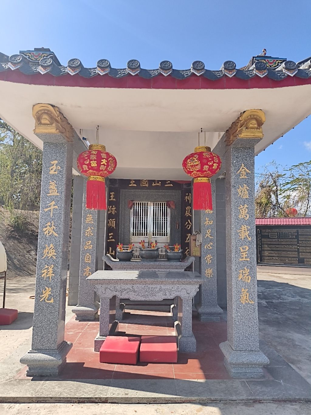 三山神庙实景照片