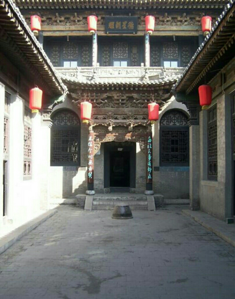 渠城殿实景照片