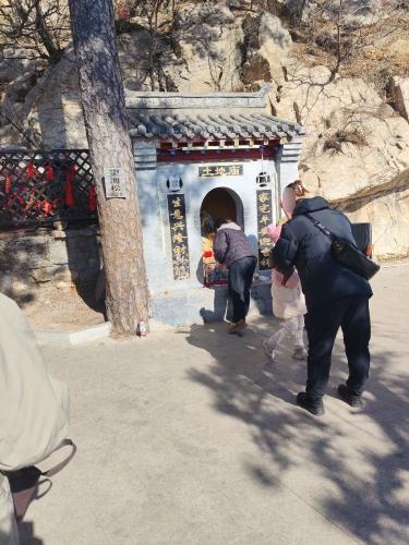 土地庙实景照片