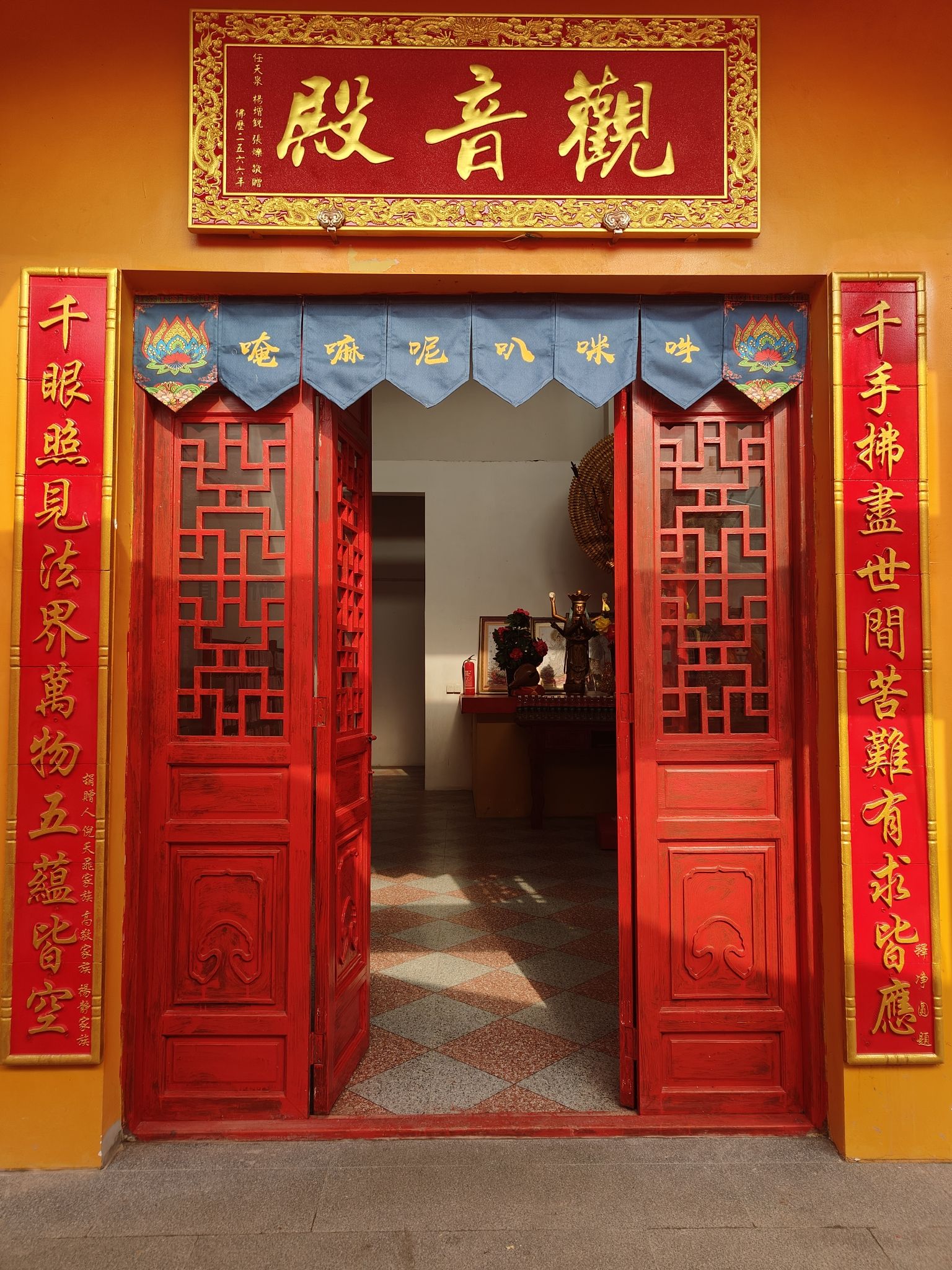 燃灯寺实景照片