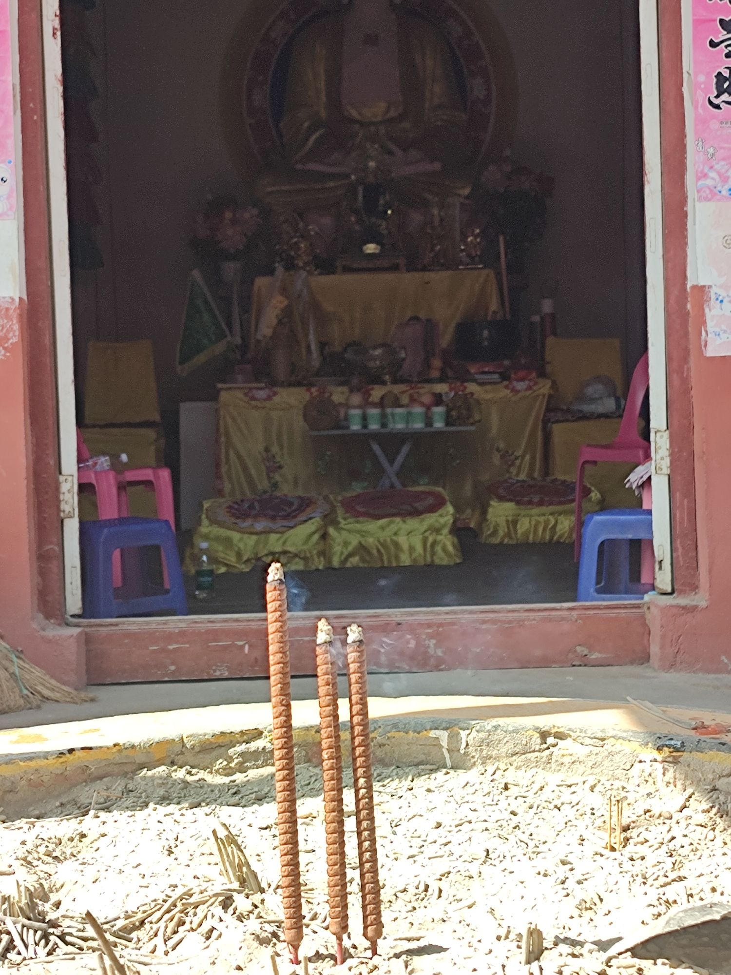 王岗寺院实景照片