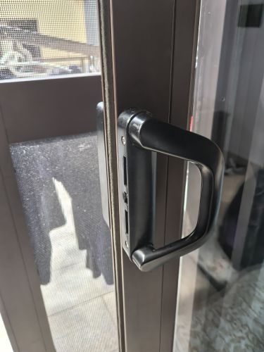 益民锁业(石梅山庄店)