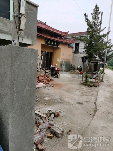 飞石寺实景照片