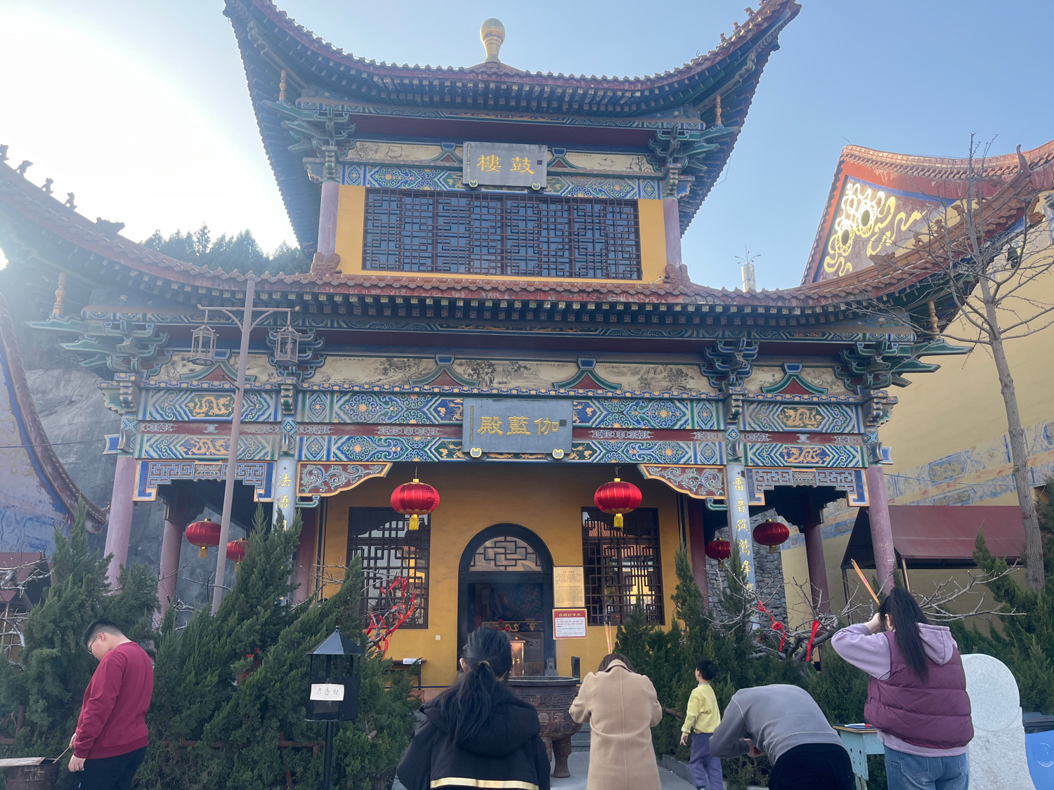 珈蓝殿实景照片