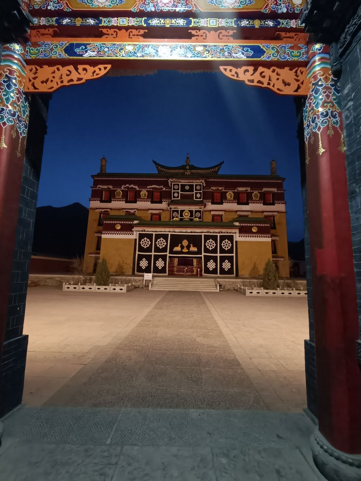 绿瓦寺实景照片