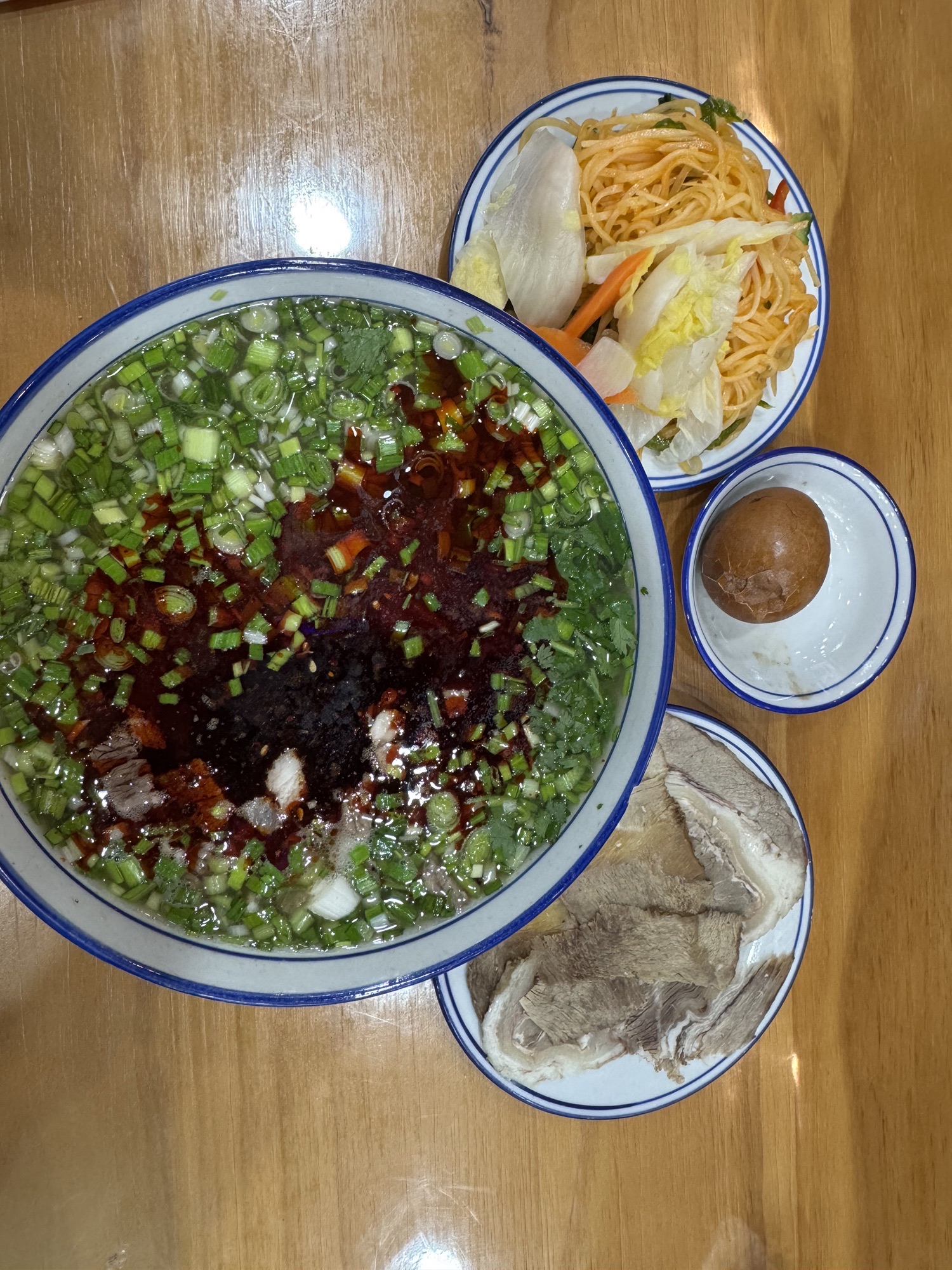 松鼠家兰州牛肉面(红旗路店)