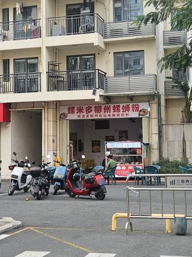 螺米多柳州螺蛳粉(青年城店)