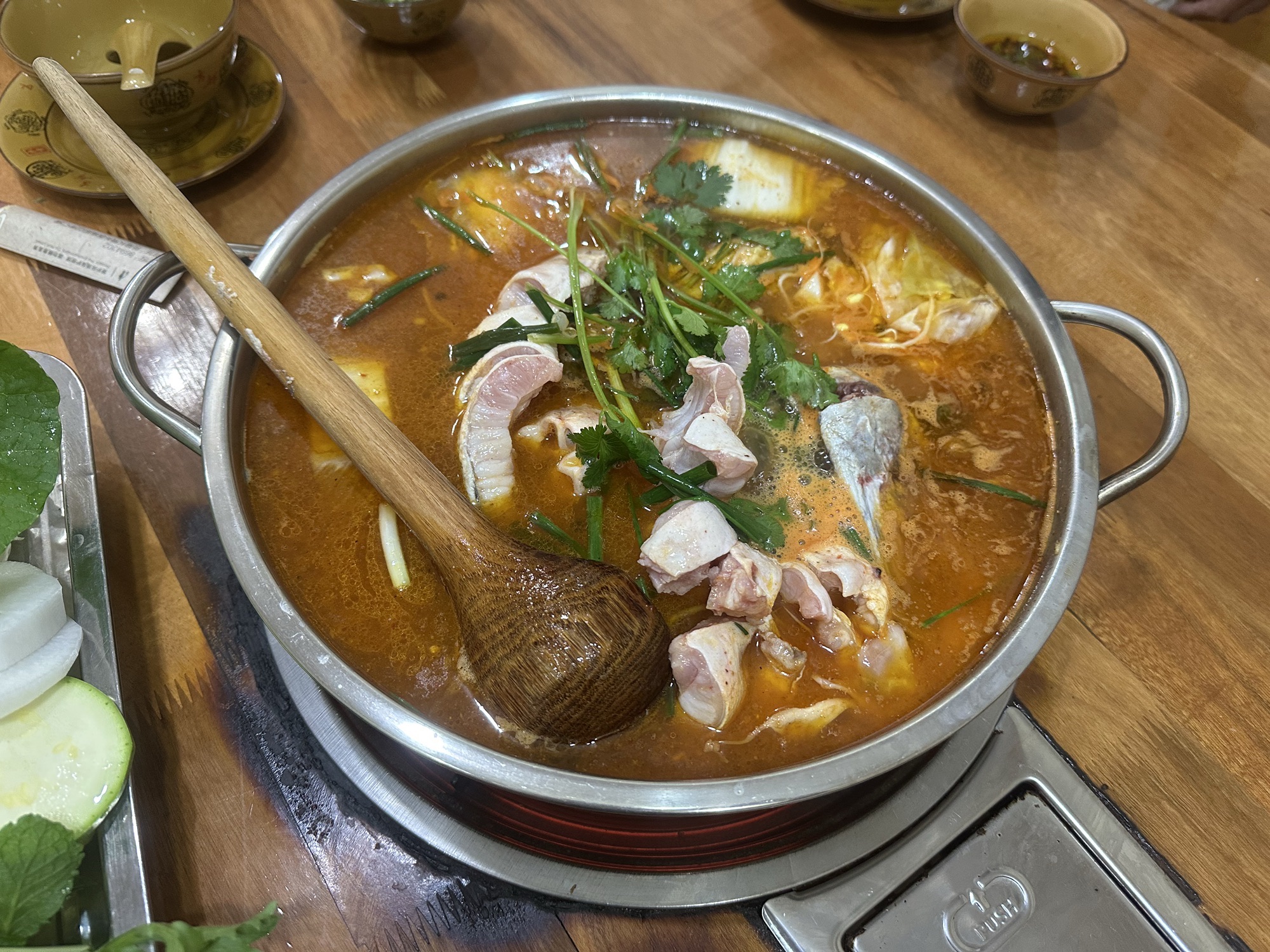 凯里苗乡酸汤鱼(水城水泥新苑店)