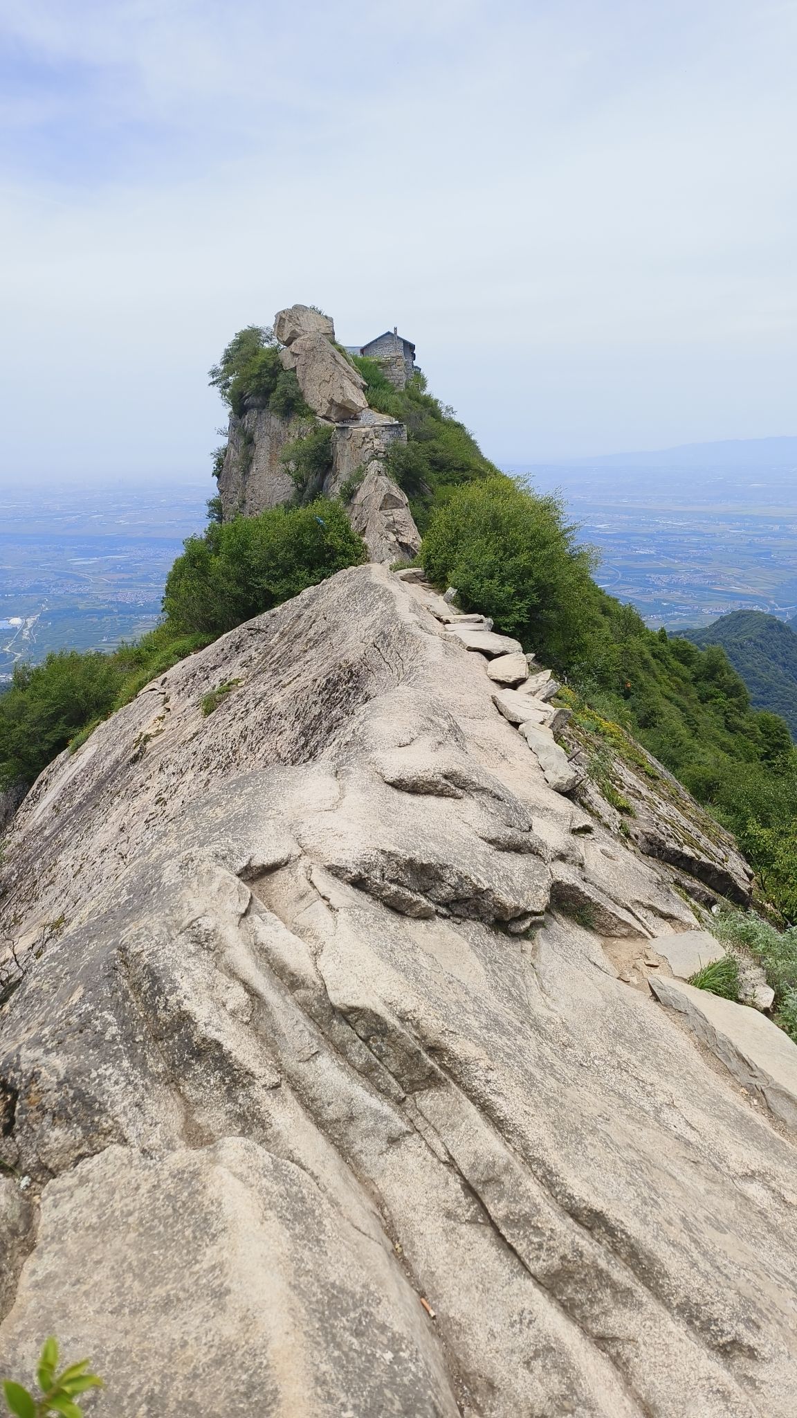 破山石护国寺实景照片