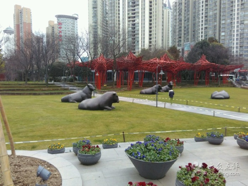 静安雕塑公园景点图片