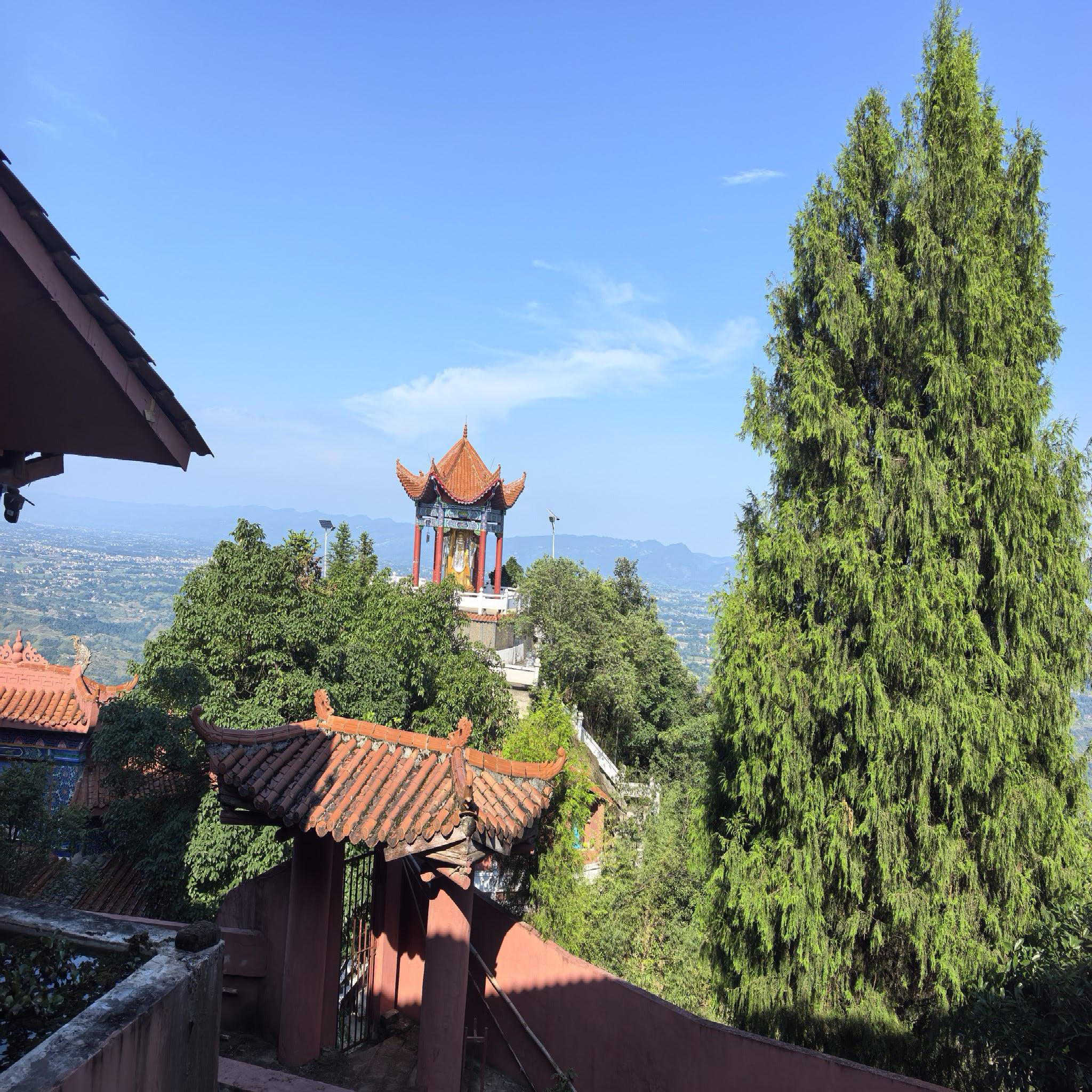 孝灵寺实景照片