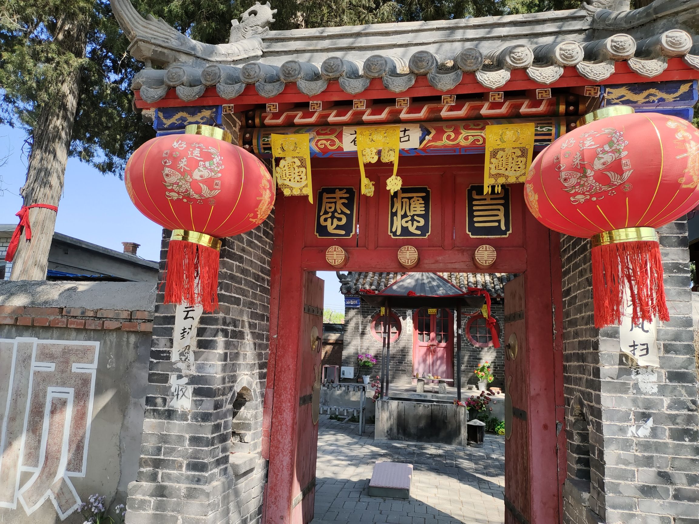 感应寺实景照片