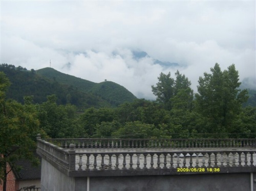 顶宝石文化广场旅行图片 1