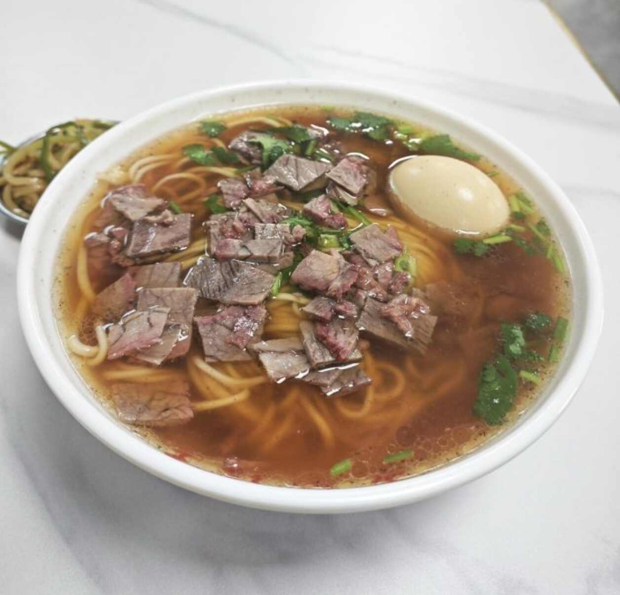 岩松拉面大骨头(樊家居住小区店)