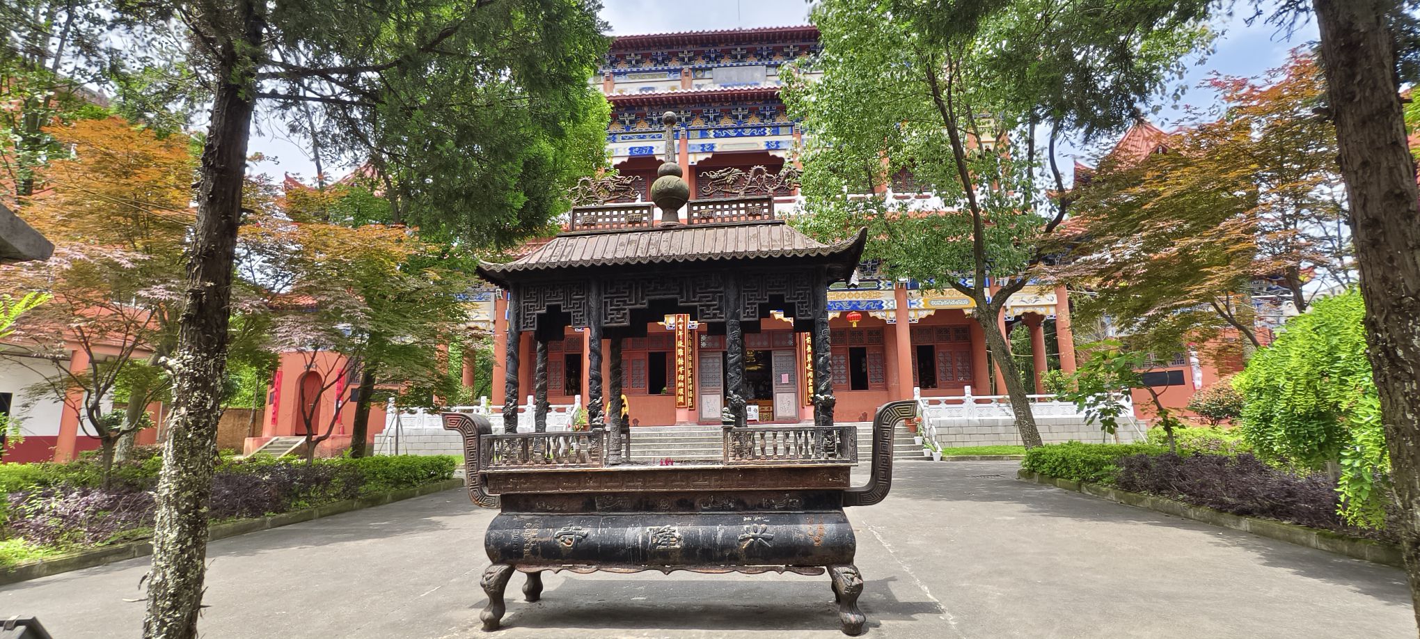 兴隆寺实景照片